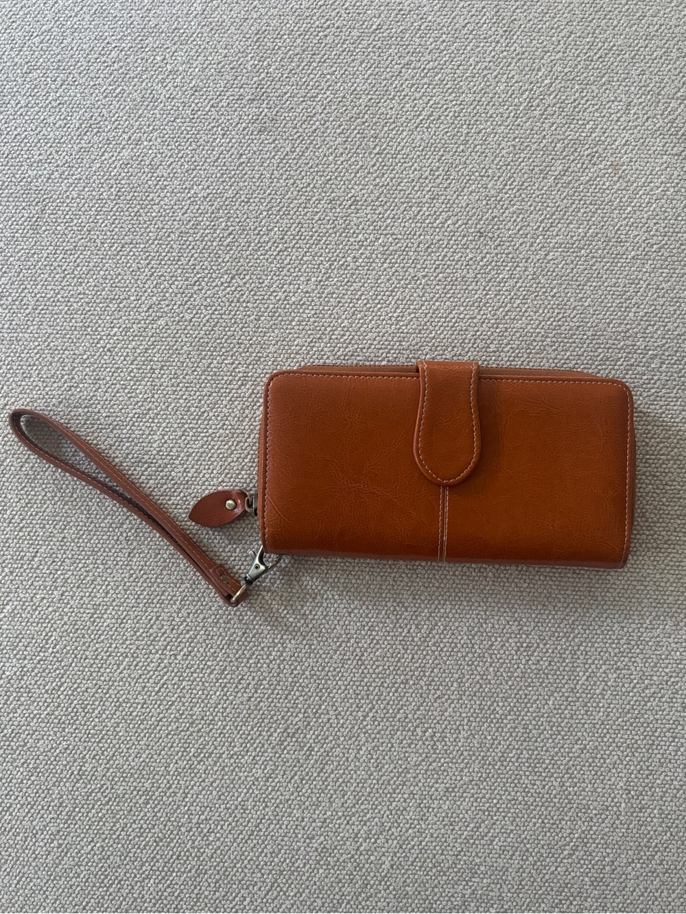 Brown Bifold Zipper Clutch Purse PU Leather Textured Wristlet Wallet